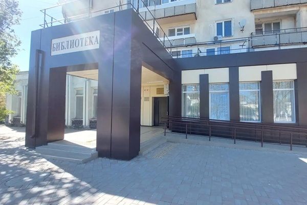 Поставка интерактивного стола и специализированного ПО Книговичек для Евпаторийской ЦБС Поставка интерактивного стола и специализированного ПО Книговичек для Евпаторийской ЦБС