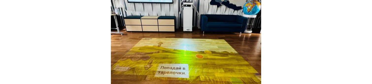 Поставка интерактивной панели Union 86 и мобильного интерактивного пола Талантик в библиотеку в г. Полярный Поставка интерактивной панели Union 86 и мобильного интерактивного пола Талантик в библиотеку в г. Полярный